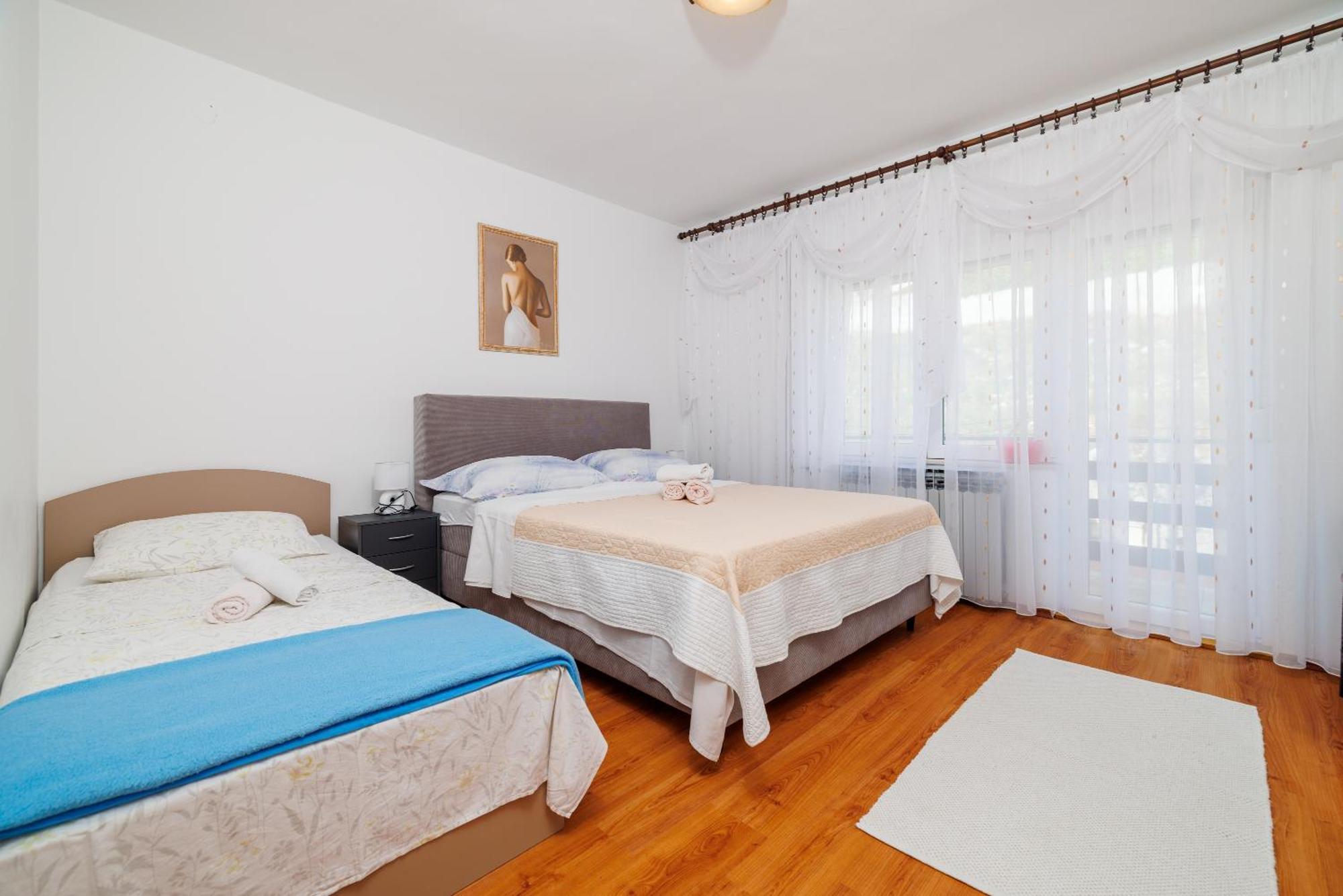 Stupar Apartment Crikvenica Luaran gambar